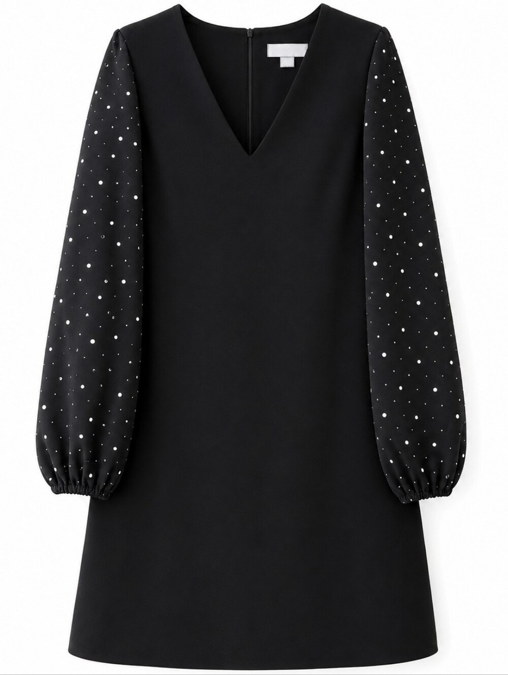 Black mini dress with pearl details #party #eveningwear